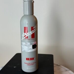 Brocato International Holdon Translucent Styling Gel Concentrate 8oz Hair Volume